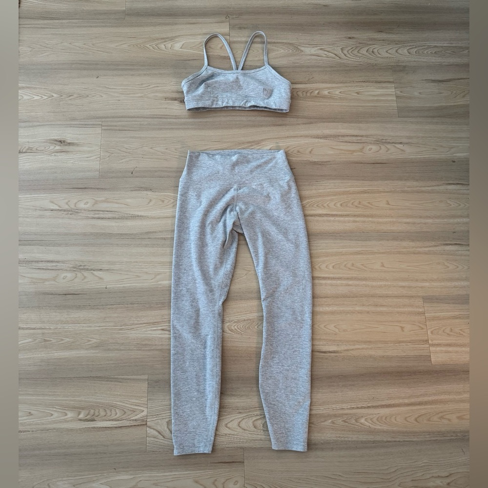 Alo Yoga Alosoft Heather Gray Workout Set